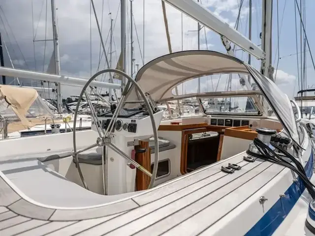 Hallberg-Rassy 44