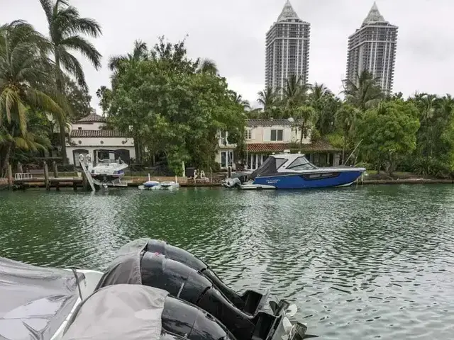 Invincible Boats 40 Catamaran