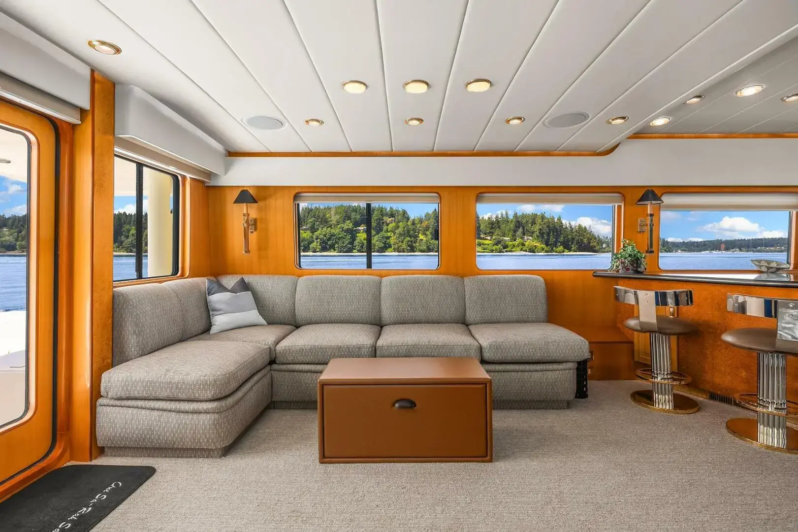 1999 Northwest pilothouse