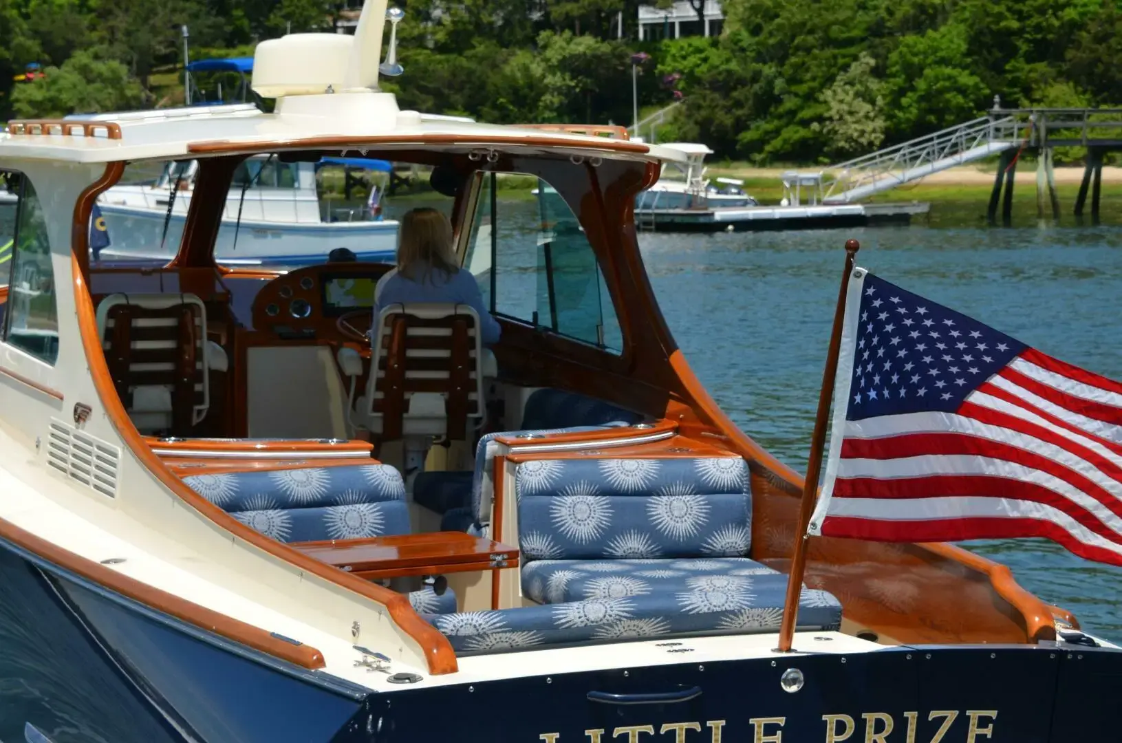 2013 Hinckley picnic boat 34