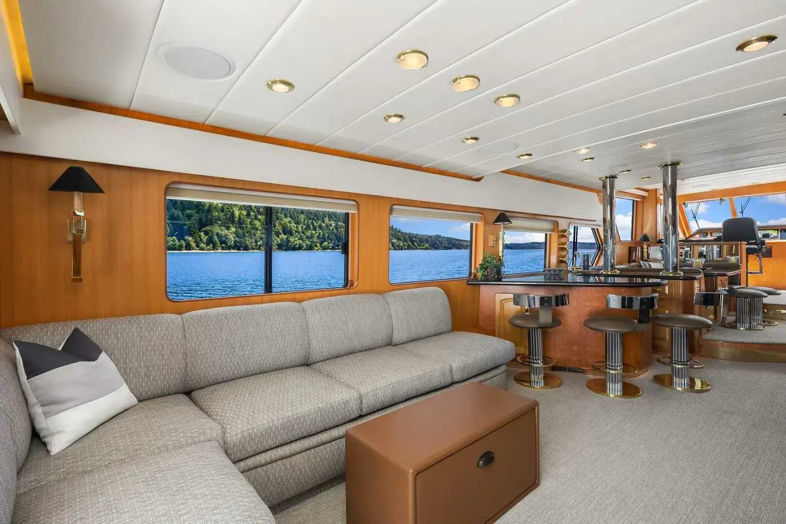 1999 Northwest pilothouse