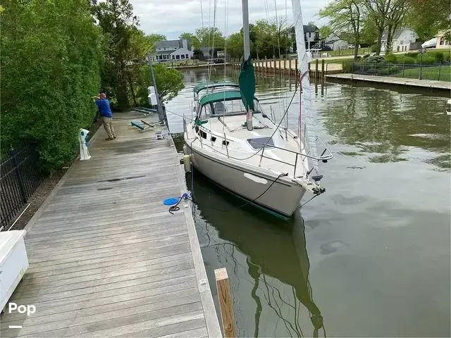 Catalina 30