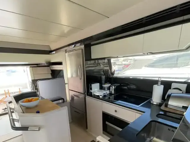 Azimut 66 Flybridge