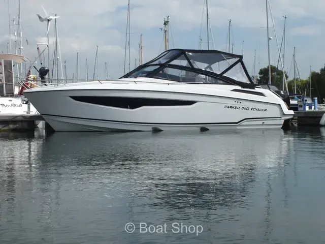 Parker Boats 850 Voyager