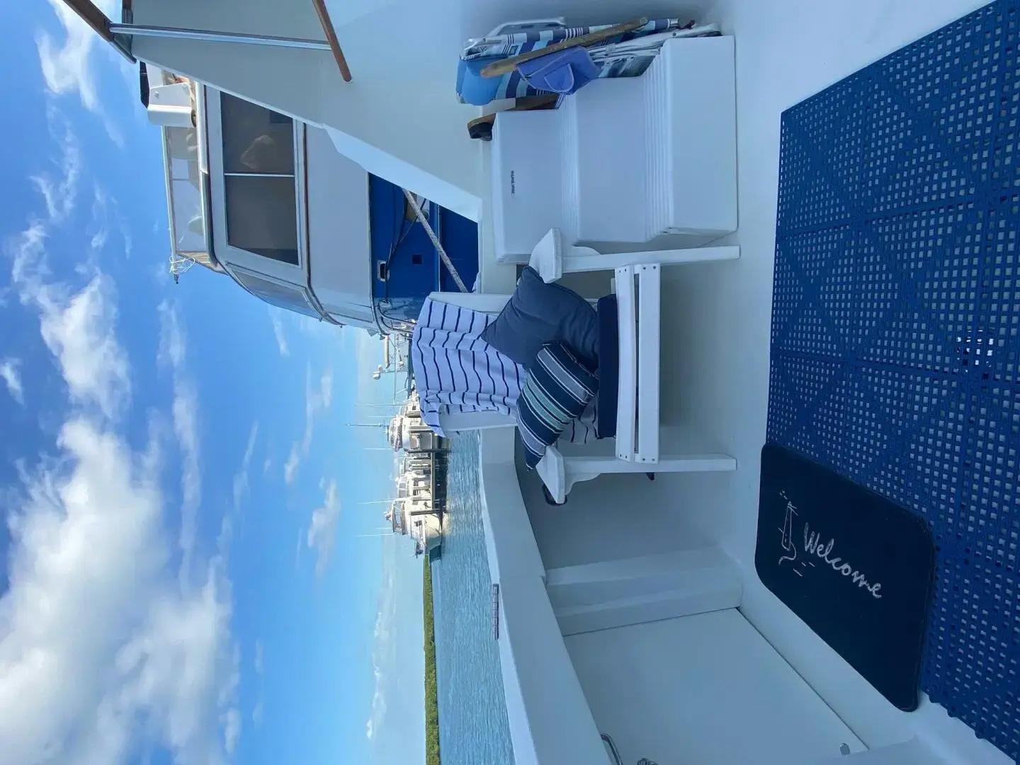 1994 Hatteras 70 cockpit motor yacht