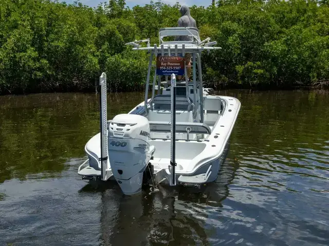 Yellowfin 26 Hybrid