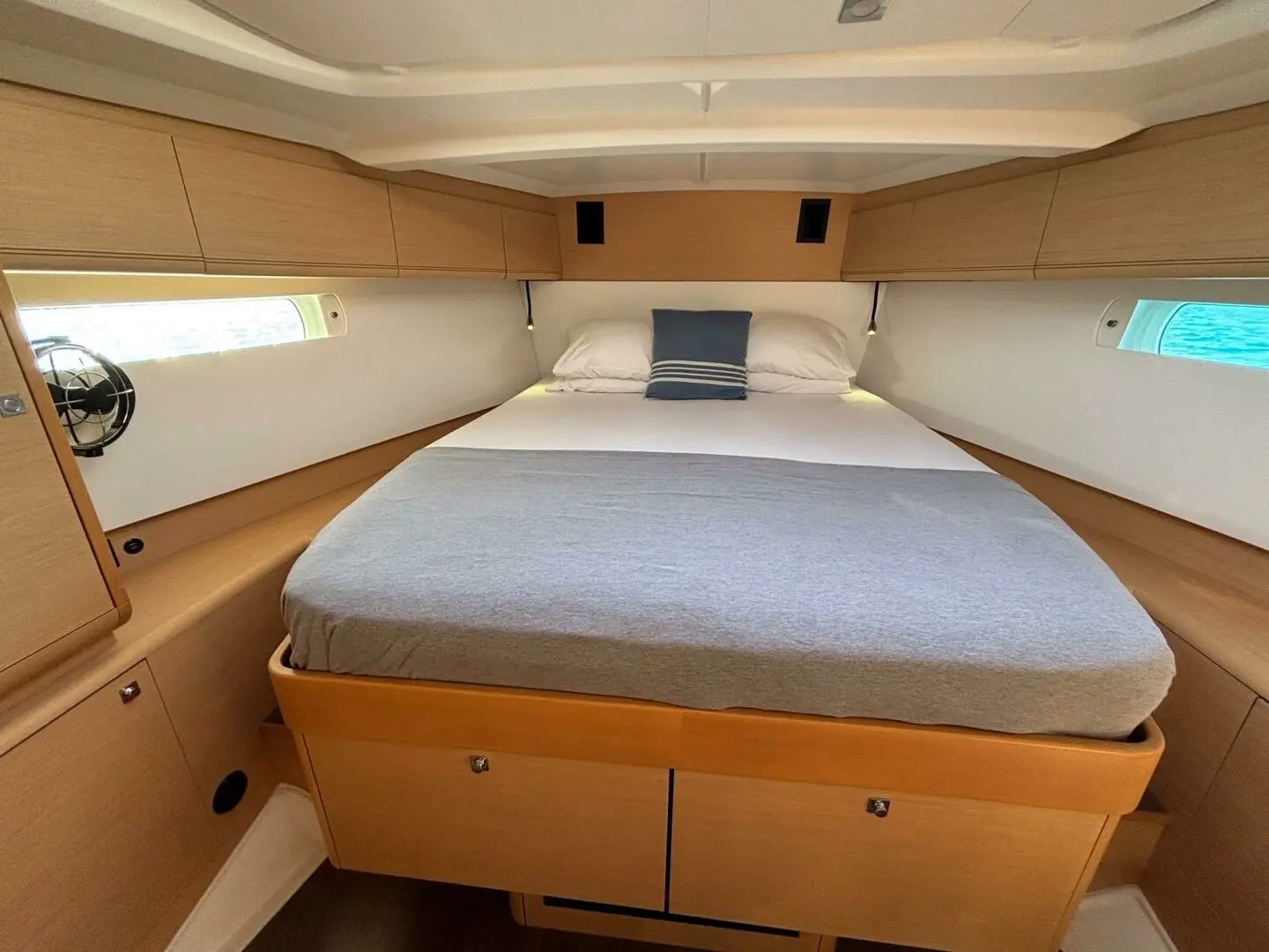 2019 Jeanneau sun odyssey 479