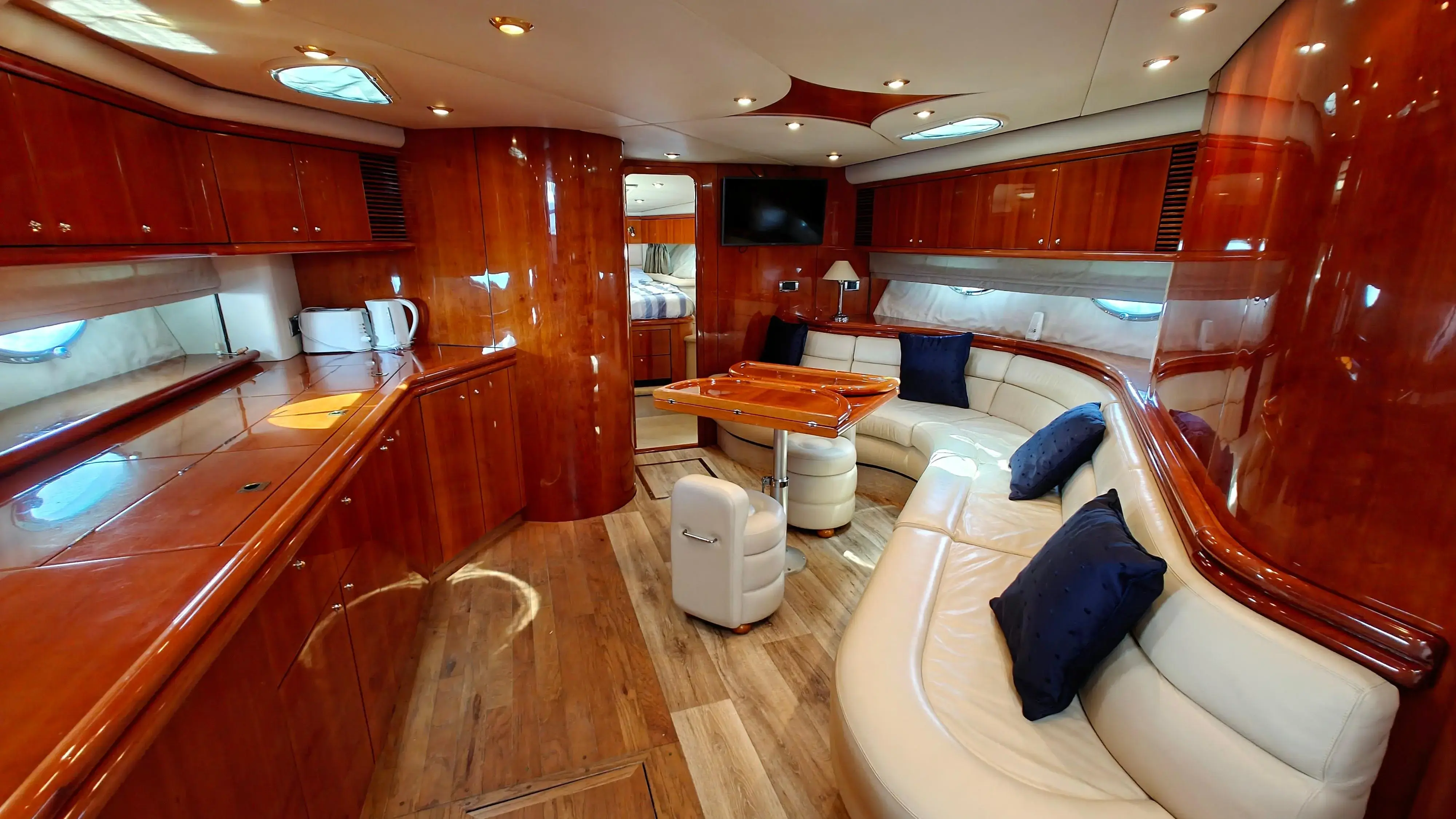 2002 Sunseeker predator 56