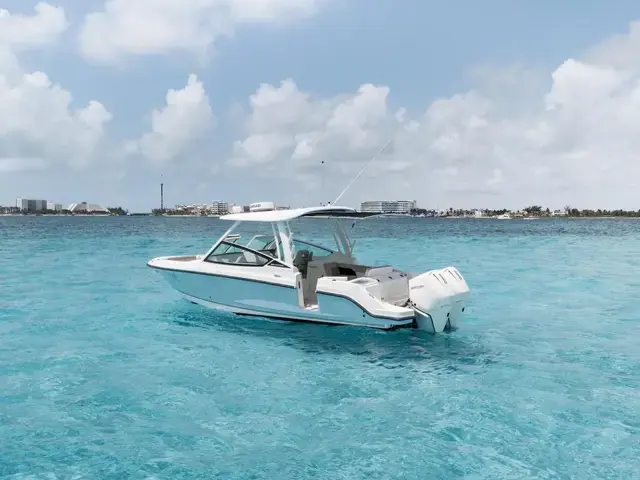 Boston Whaler 28