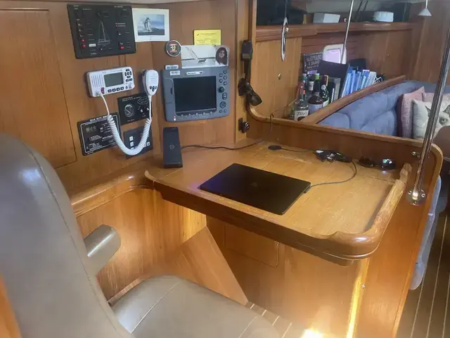 Hunter Center Cockpit