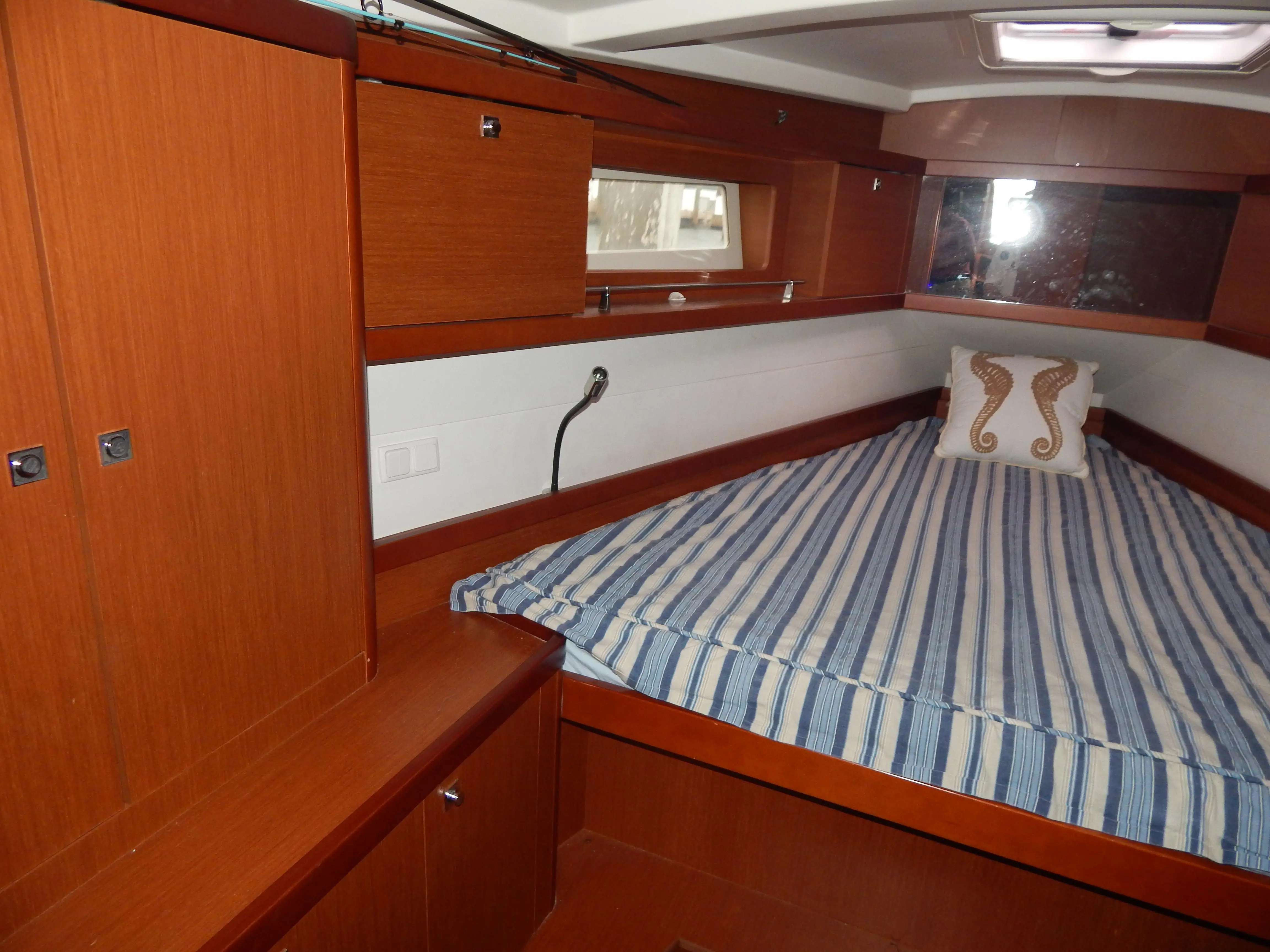 2013 Beneteau 41'