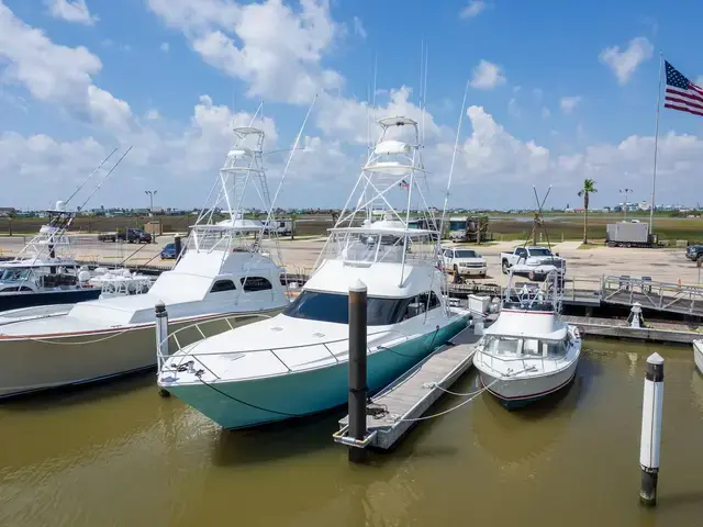 Viking Yachts 54 Convertible