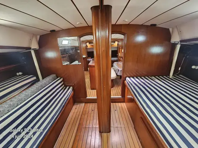 Beneteau 50