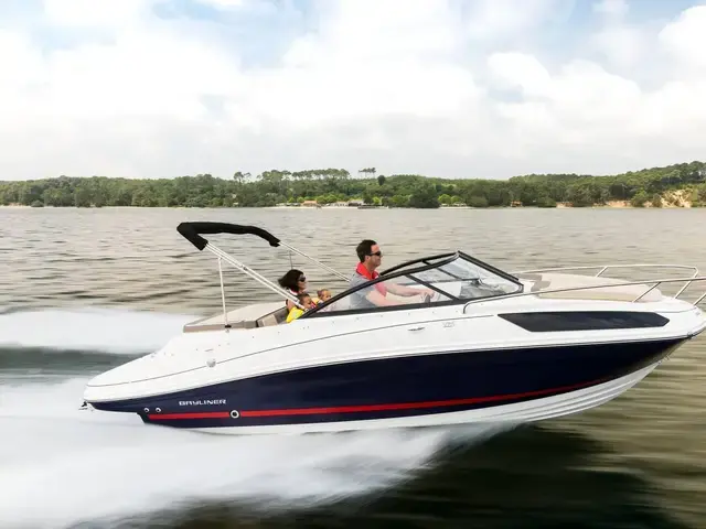 Bayliner Vr5