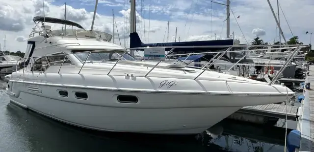 2005 Sealine f43