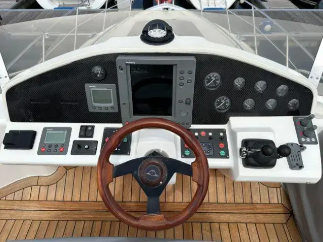 2005 Sealine f43