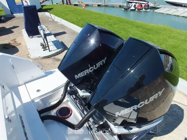 Parker Boats 920 Explorer max