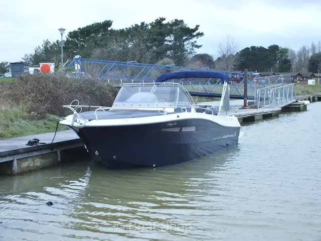 Atlantic Boats 730 Sun Cruiser