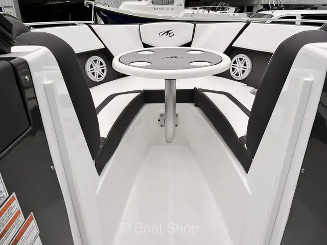 Monterey 238ss Bowrider