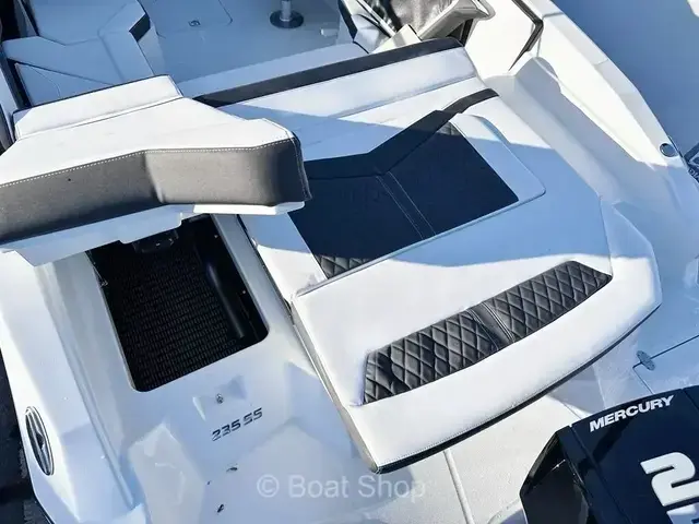 Monterey 238ss Bowrider