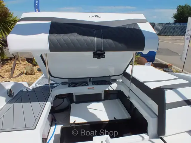 Monterey 215SS Bowrider