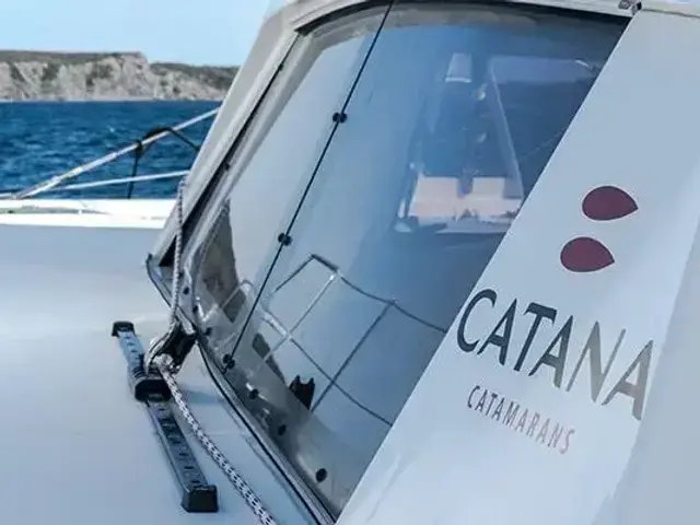 Catana 53