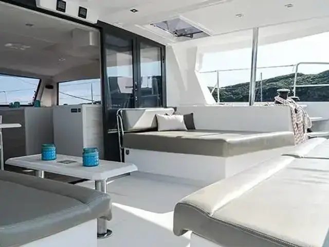 Catana 53