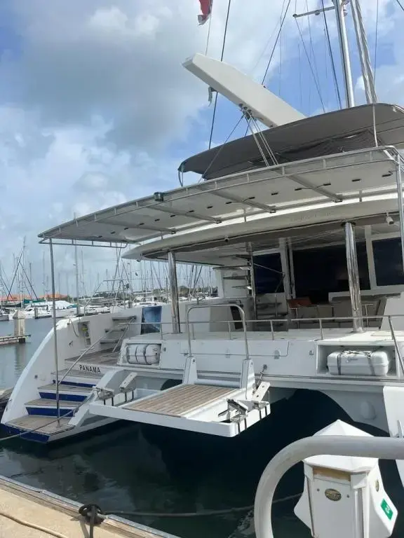 2011 Lagoon 560