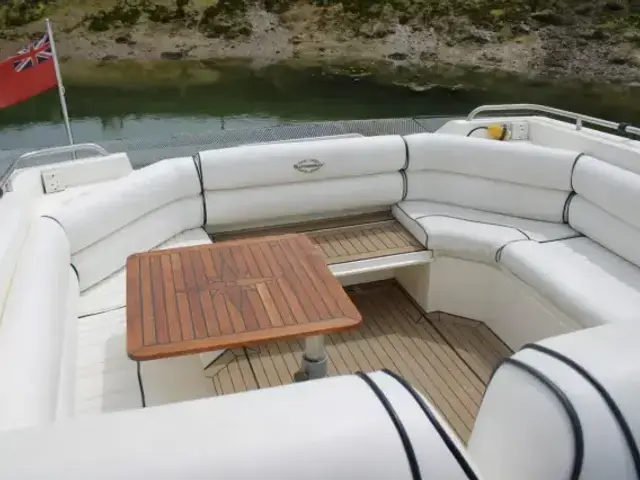 Sunseeker Martinique 36