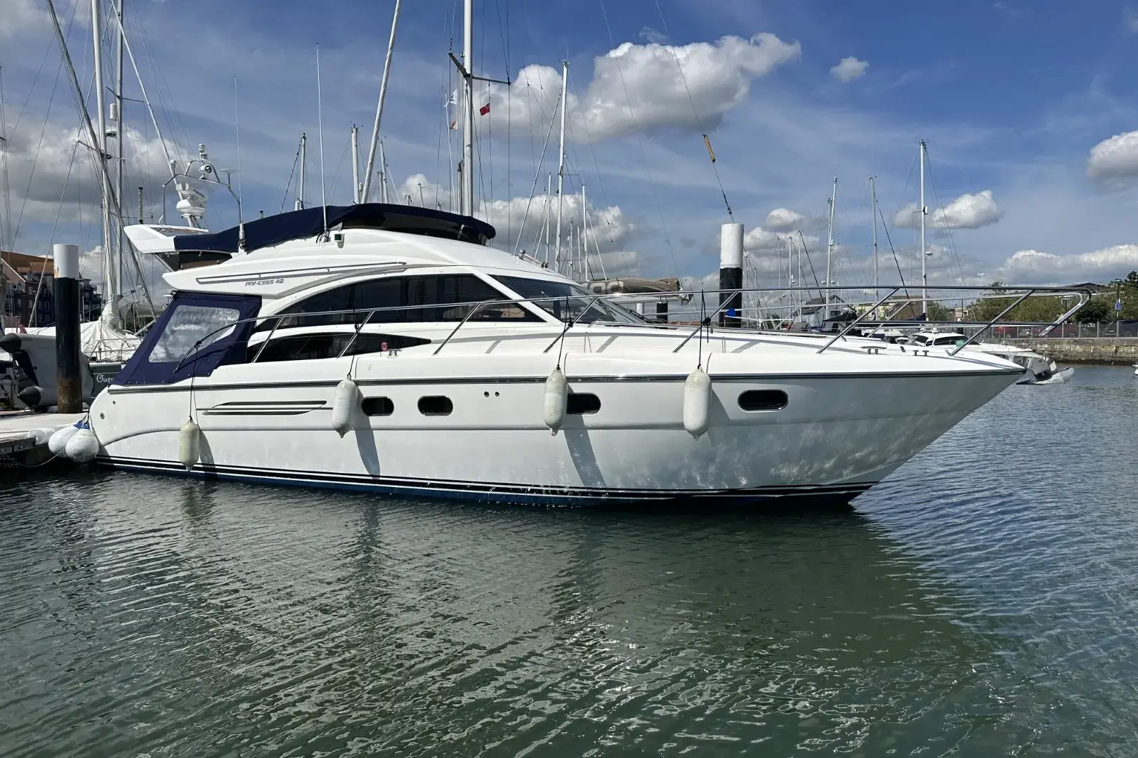 2004 Princess 42