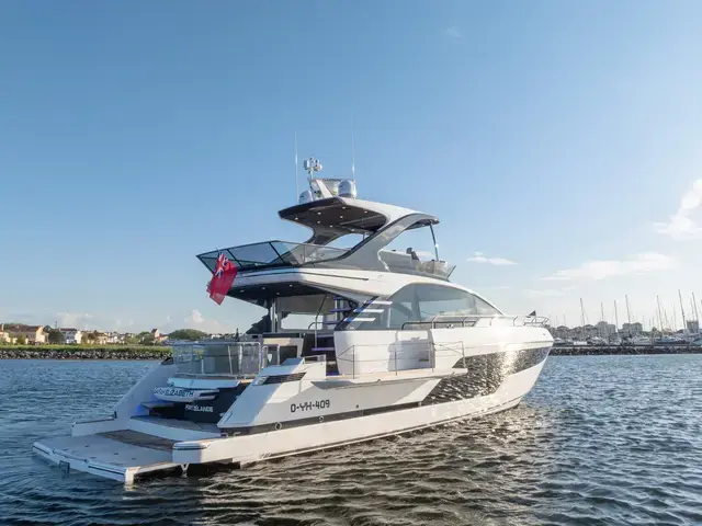 Fairline Squadron 58 - MODEL 2024