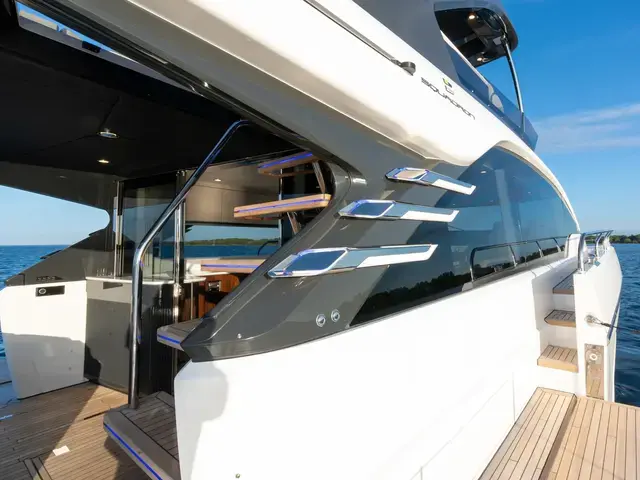 Fairline Squadron 58 - MODEL 2024