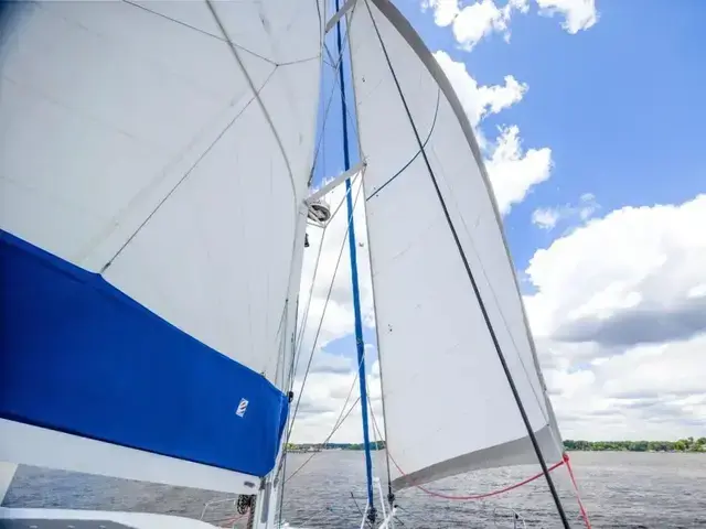 Catana 42 OWNERS VERSION