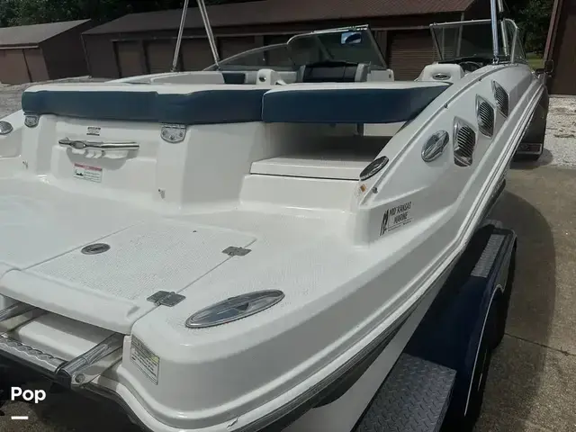 Chaparral 216 SSi