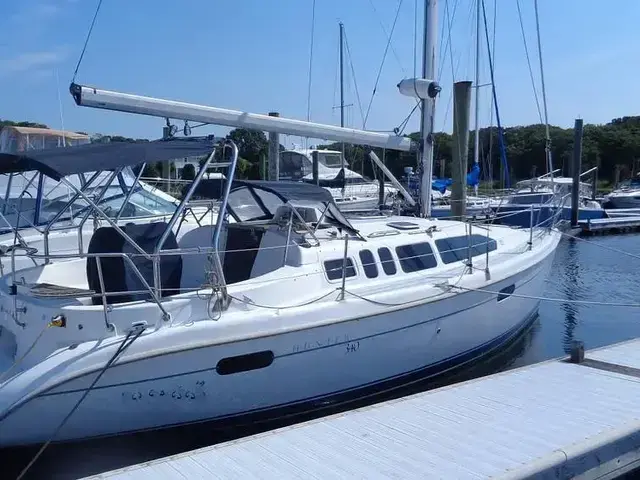 Hunter 340