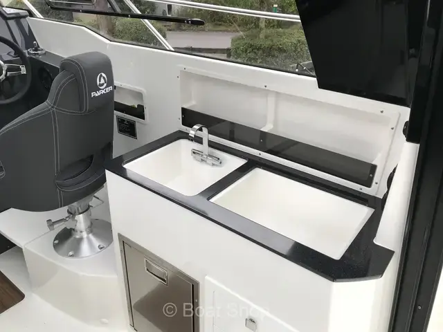 Parker Boats 790 Explorer