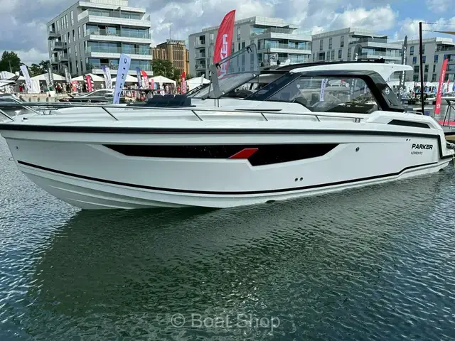 Parker Boats Sorrento 100