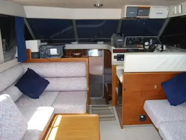 Marine Projects Princess 35 Flybridge