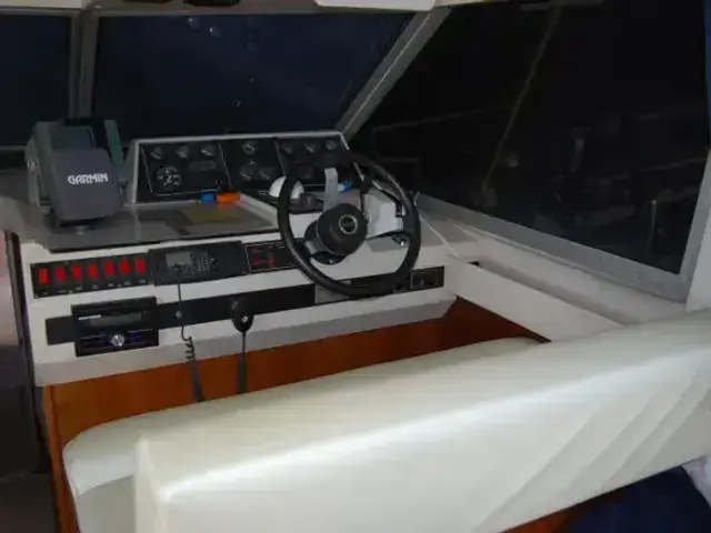 Marine Projects Princess 35 Flybridge