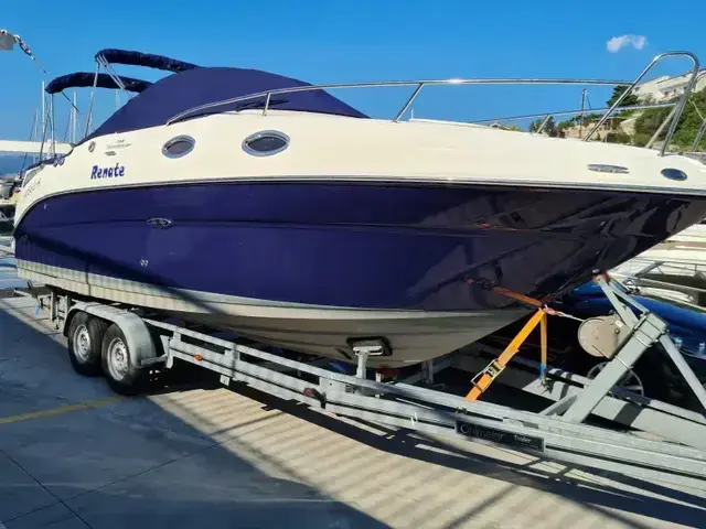 Sea Ray 255 Sundancer