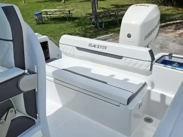 Blackfin Boats 222 CC