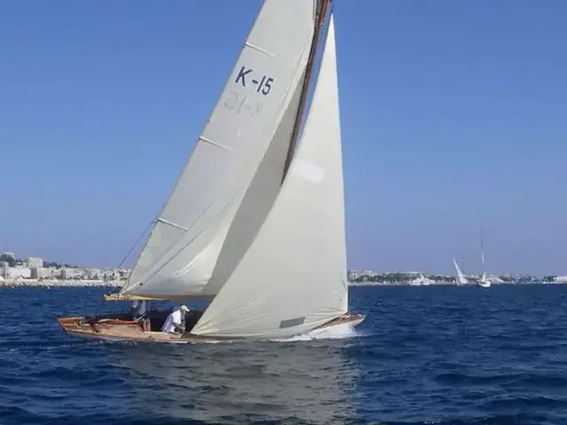 MCGRUER & CO. Alfred Mylne Glen-Coats Gaff Sloop