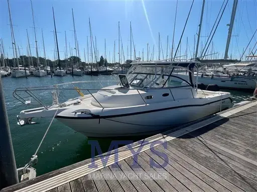 2006 Boston Whaler 305 conquest