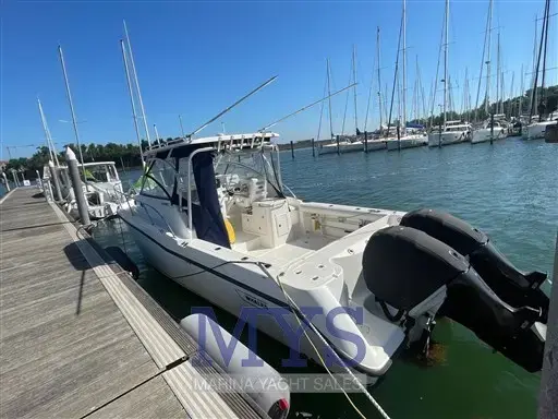 2006 Boston Whaler 305 conquest