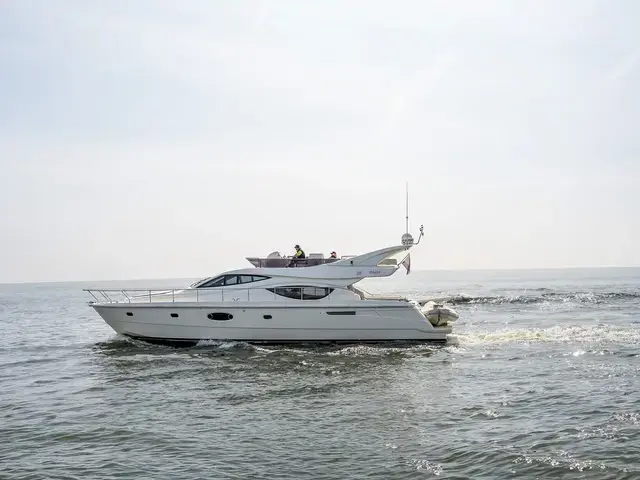 Ferretti Yachts 550 #07