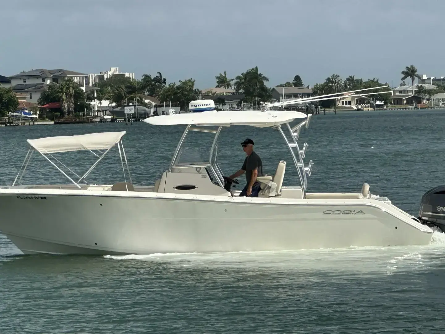 2016 Cobia Boats 296cc