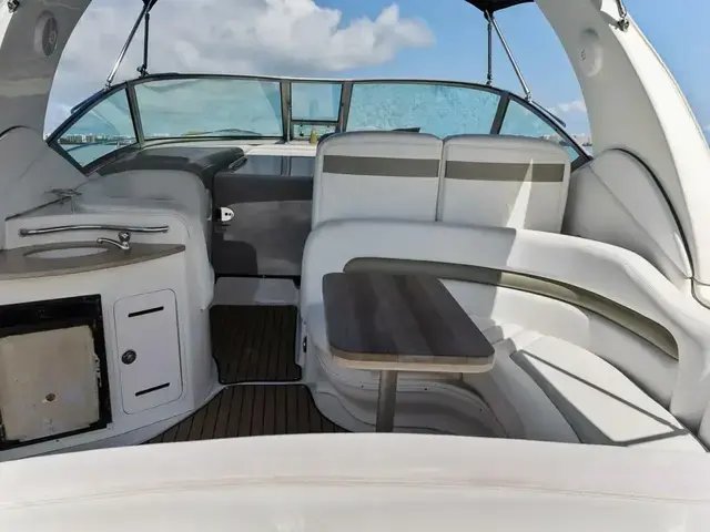 Sea Ray 320 Sundancer