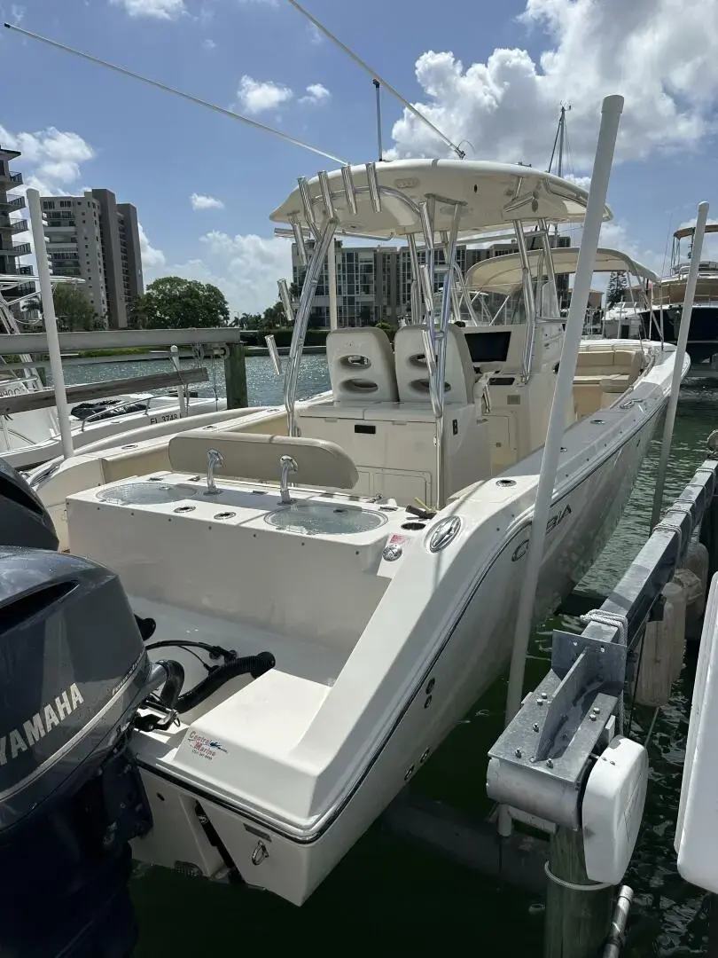 2016 Cobia Boats 296cc