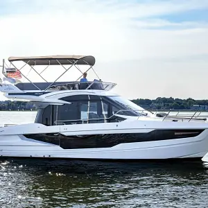 2023 Galeon 400 Fly