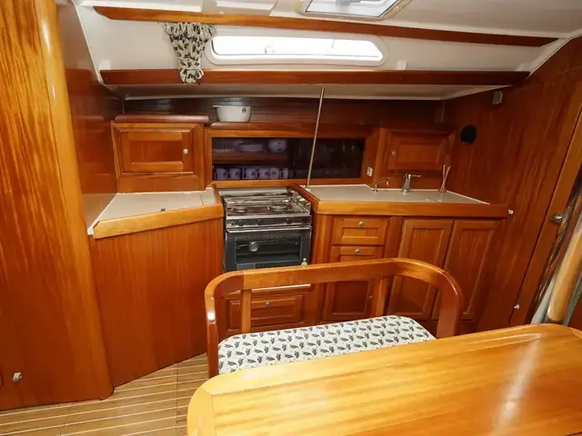 Dufour 38 Classic (3 Cabin)